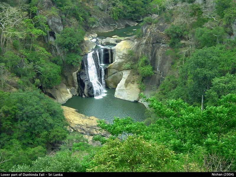 Dunhinda Falls